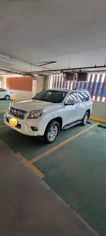 Toyota Prado VXL 2010 GCC Specs V6 - Direct Owner