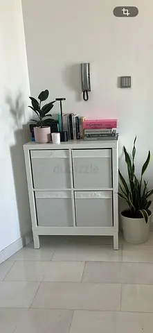 IKEA Kallax-style 4-Cube Storage Unit with Bins - White - underframe included