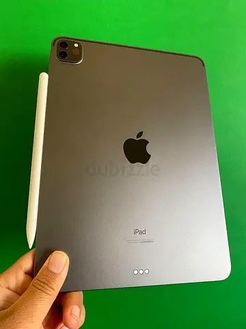 Space Gray Apple iPad Pro 11-inch (with Apple Pencil) - Good Condition