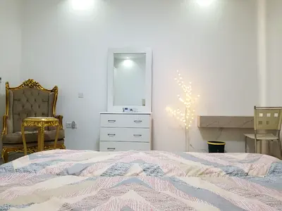 Fully Furnished master room attached bathroom