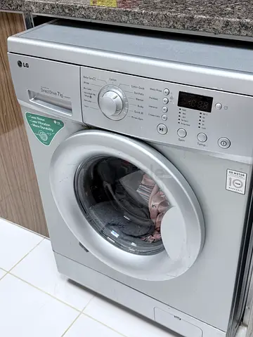 LG Front Load Washing Machine - 7kg, Good Working Condition