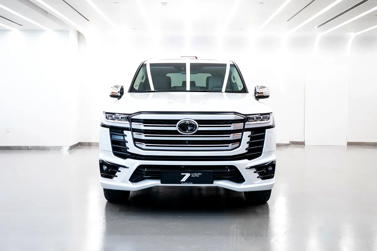 Toyota Land Cruiser 2024 — photo 1 of 20