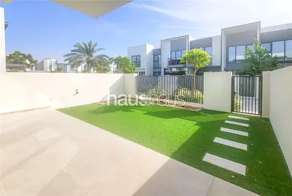 Multiple Cheques | Chiller Free | Landscaped