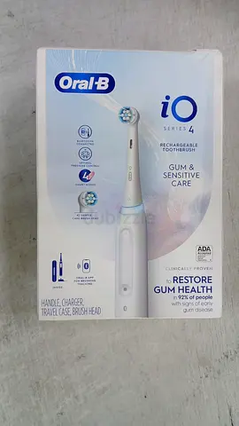 ORAL-B TOOTHBRUSH IO SERIES 4 RECHARGEABLE ELECTRIC MATTE WHIT