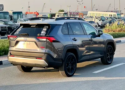 صورة 6 لـ 2021 Toyota RAV 4
