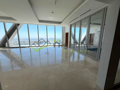 Luxury Penthouse | Stunning View | Swimming Pool