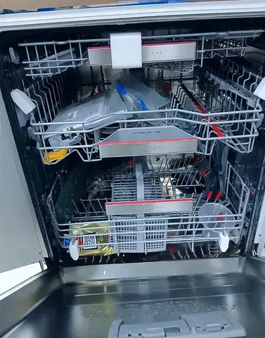 Brand New Bosch Series 8 Built-in Dishwasher SMV8ZDX86M German Made by sho