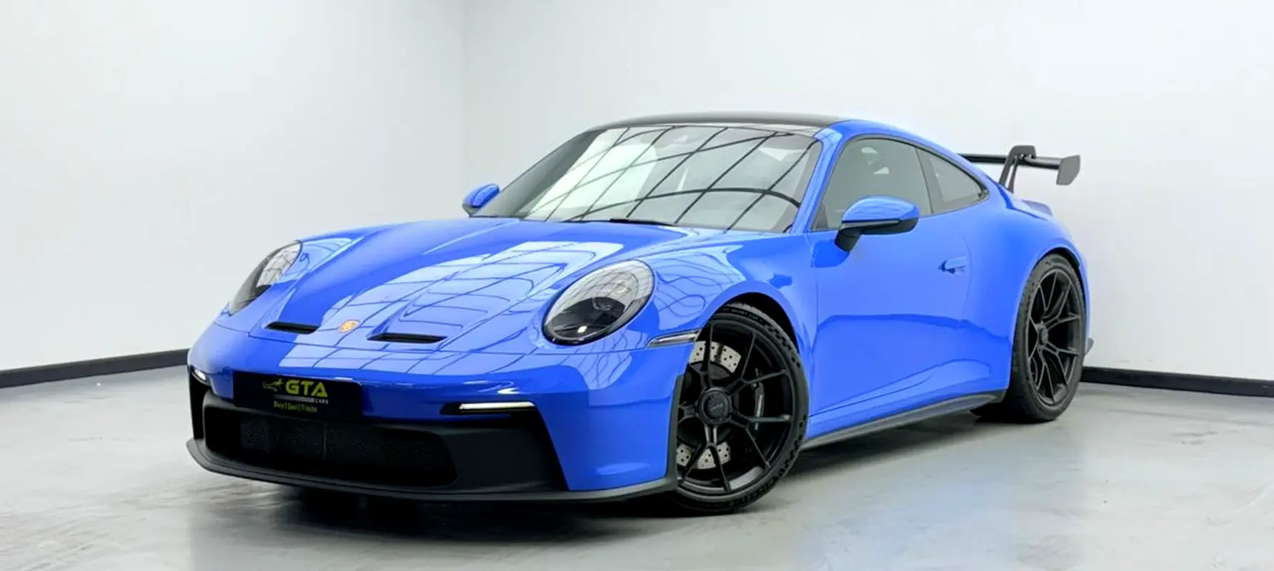 Porsche 911 2023 — photo 1 of 15