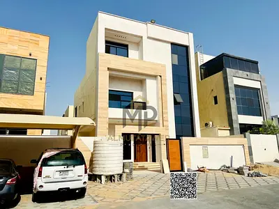 فيلا فاخرة للبيع في الياسمين، عجمان، في موقع متميز على طريق رئيسي. يشمل السعر توصيلات الكهرباء والمياه.