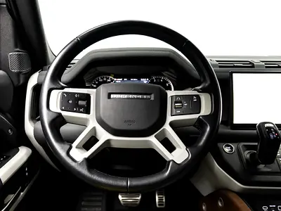 Land Rover Defender 110 SE P400, миниатюра 12