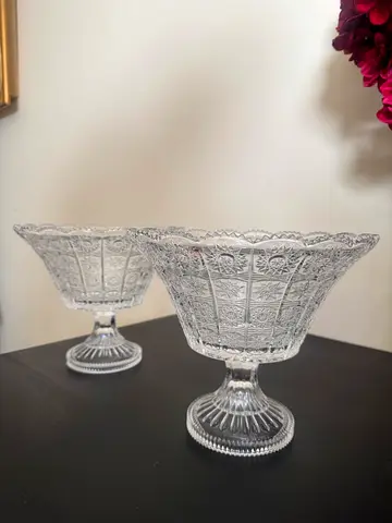 Pair of vintage crystal footed serving bowls / fruit compotes made in china