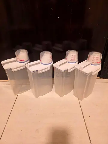 Storage box