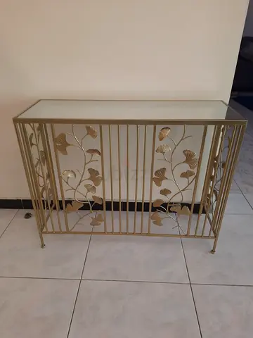 Metal Decorative Glass Table with Floral Design