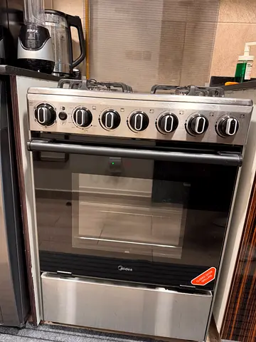 Midea 60x60 Gas Cooker with Oven – Full Safety – Excellent Condition