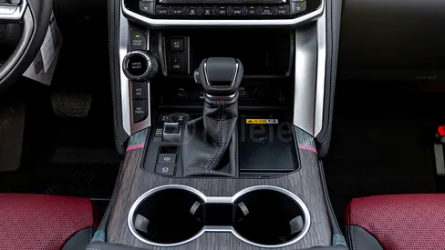 صورة مصغرة 15 لـ 2026 Toyota LAND CRUISER