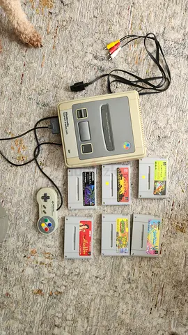 Super Famicom (SNES) console with 6 cartridges and controller - tested from Japan