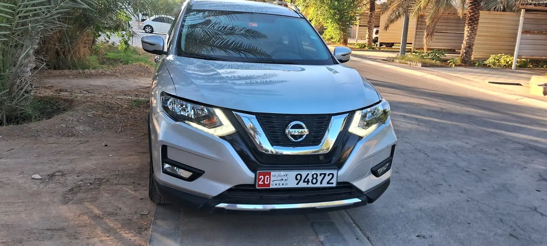 Nissan X-Trail 2018 — photo 1 of 7
