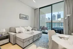 High-End | Jacuzzi | Infinity Pool | Huge | Vacant