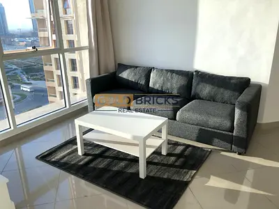شقة بغرفة نوم واحدة | برج ليكسايد B | إطلالة على وسط المدينة | تأثيث جزئي