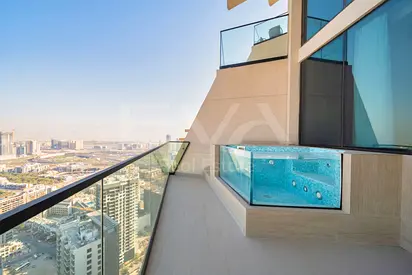 HIGH FLOOR |PRIVATE POOL| BRAND NEW| MOVE-IN READY