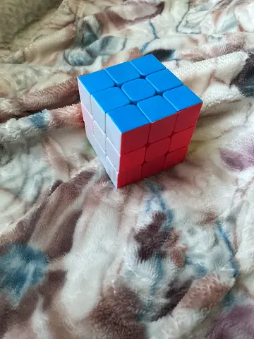 3x3 Speed Cube (Used) - Smooth Turning Rubiks Cube