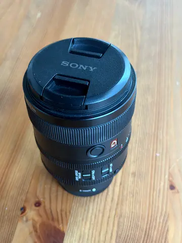 Sony FE 100mm f/2.8 STF GM OSS Portrait Lens (Good Condition)