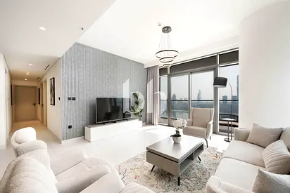 Corner Unit | Chiller Free | Full Marina Sea View