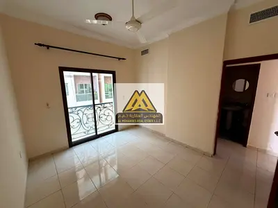 شقة غرفة وصالة للإيجار في الحميدية 1 عجمان بلكونة 2 حمام تكييف مركزي مساحة واسعة موقع مميز خلف المرور وقريب جامعة عجمان