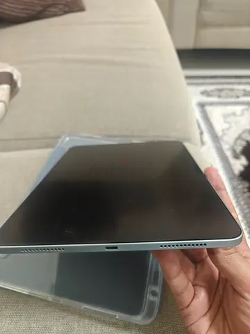 ipad air 11 inch M3 512 gb in new condition