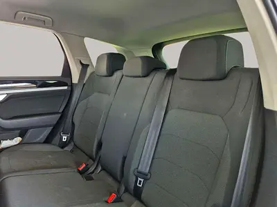 صورة 13 لـ 2021 Volkswagen TOUAREG