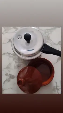 Pressure cooker and tajine pot