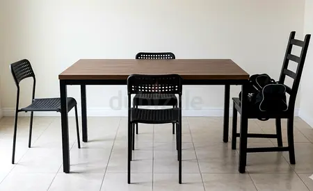 Dining table set