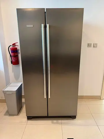 Side-by-side Stainless Steel Refrigerator (Large Capacity)