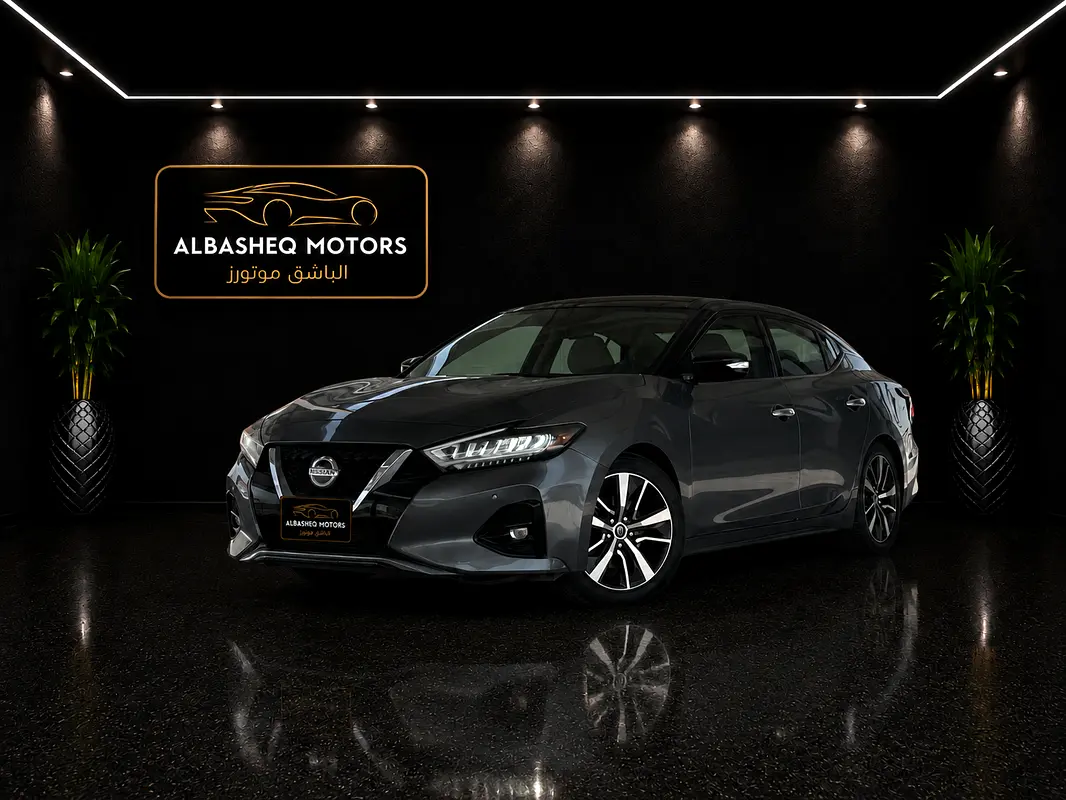 Nissan Maxima 2020 — photo 1 of 10