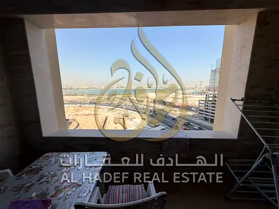 غرفتين ماستر بإطلالة مباشرة على ممزر دبي — باركن وجيم ومسبح بسعر مميز