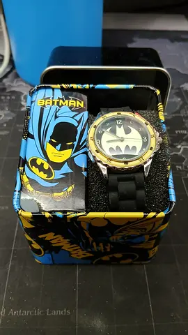 DC Batman Analog Quartz Kids Watch - Black and Yellow
