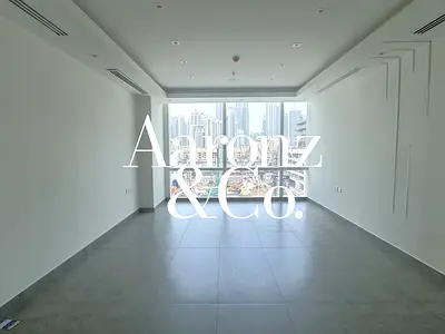WELL FITTED | VACANT | BRIGHT SPACE