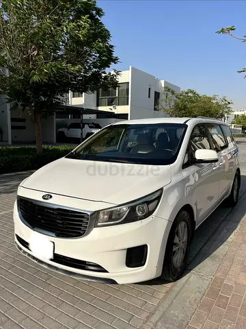 Kia Carnival 2016 Base | GCC Specs | Well Maintained Family Van