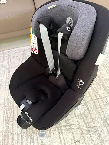 Maxi-Cosi Mica pro Eco infant car seat (rear-facing) - good condition