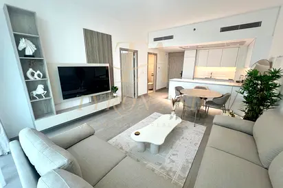 LUXURY FURNISHING | HIGH FLOOR | VACANT