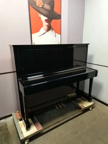 Yamahas MX100MR Black Disklavier Upright Piano for Professional Player