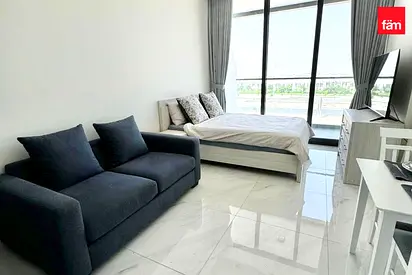 Furnished | Vacant | Modern | Fitted Kitchen