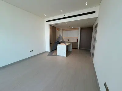 Brand New | High End Finishing | Modern