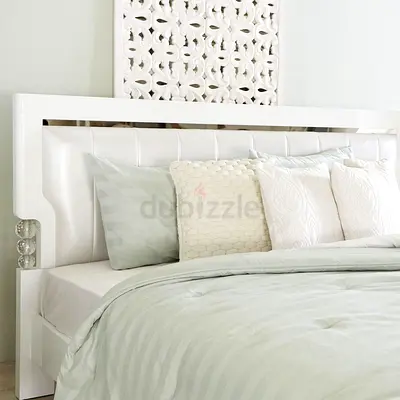 king bed white with headboard and 2 side tables
