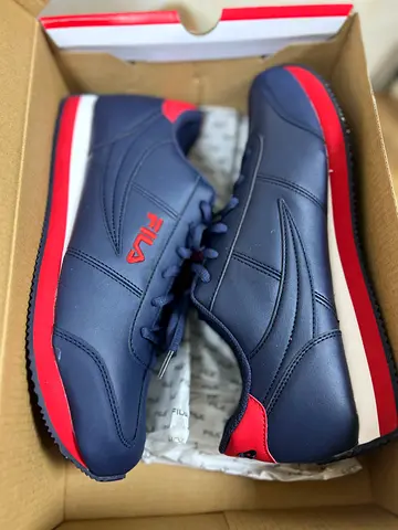 FILA navy red mens sneakers size 44 - brand new