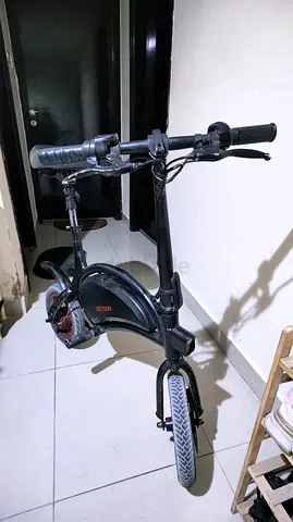 E-scooter electric bike Jetson for same with free charger