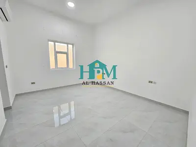 3Bhk | Ground Floor | Separate Kitchen | 4 Toilets I Include Water Electricity