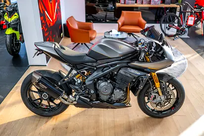 PRE-OWNED 2025 TRIUMPH SPEED TRIPLE 1200RR BREITLING