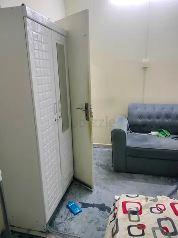 Big partion for rent for family only burjuman exit 4