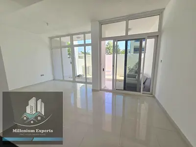 Luxury Spacious 3 Bedrooms For Sale | Ready To Move | Middle Unit